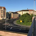 Hostel Old Town Bridge