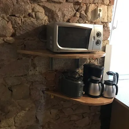 Old Town Bridge Hostel *