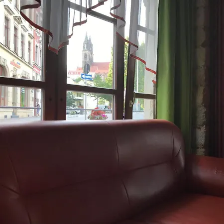 Old Town Bridge Hostel Meissen