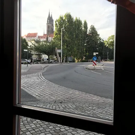 Old Town Bridge Hostel